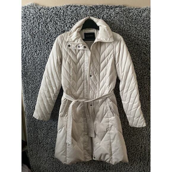 Women’s Nine West Long White Hooded Down Filled Coat Size small - Picture 11 of 12